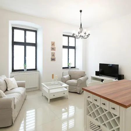 Apartment Winnicy Kresy Iii *